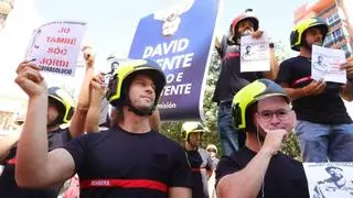 Los bomberos de Castellón mantienen la presión: piden un cuerpo autonómico único