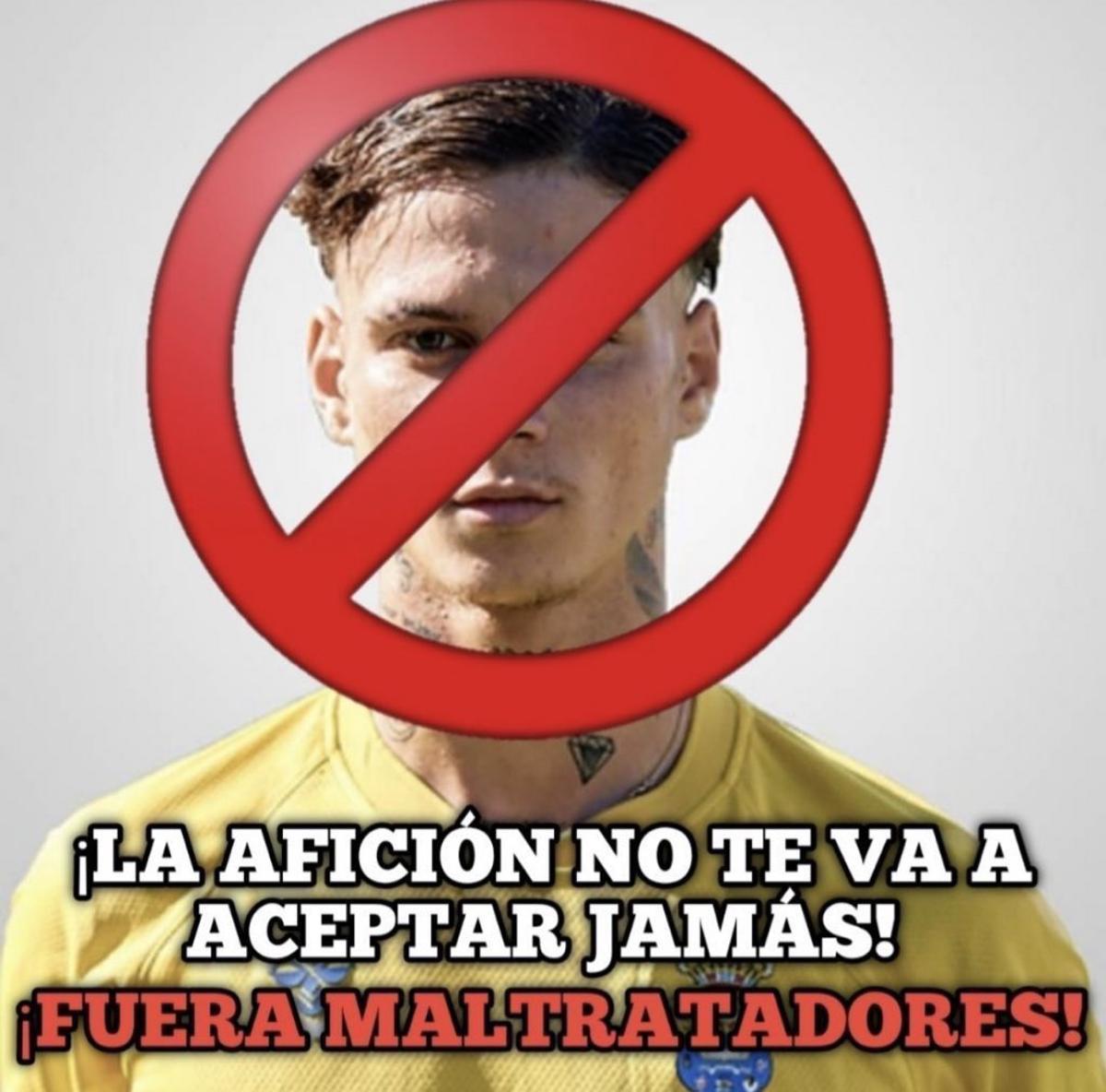 Carteles de rechazo a que Joel Domínguez forme parte de la primera plantilla