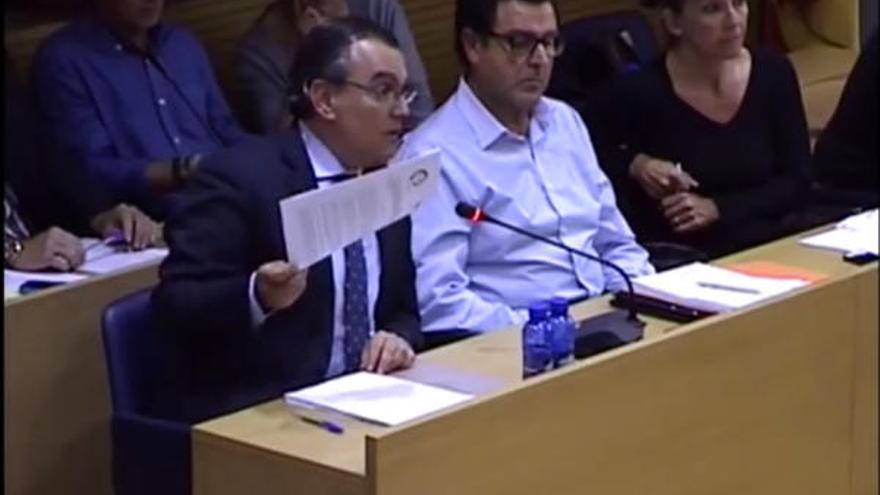 El chiste homófobo de un concejal del PP en el pleno de Godella