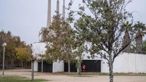 SANT ADRIÀ DE BESÒS 13/11/2024 Barcelona. Zonas inundables en el barrio cerca de las Tres Chimeneas de Sant Adrià. FOTO de ZOWY VOETEN