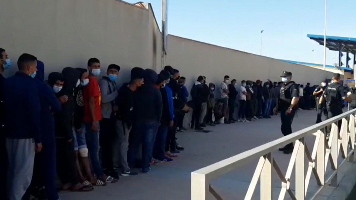 L’Eurocambra condemna el Marroc per utilitzar menors i migrants en la crisi de Ceuta L’Eurocambra condemna el Marroc per utilitzar menors i migrants en la crisi de Ceuta