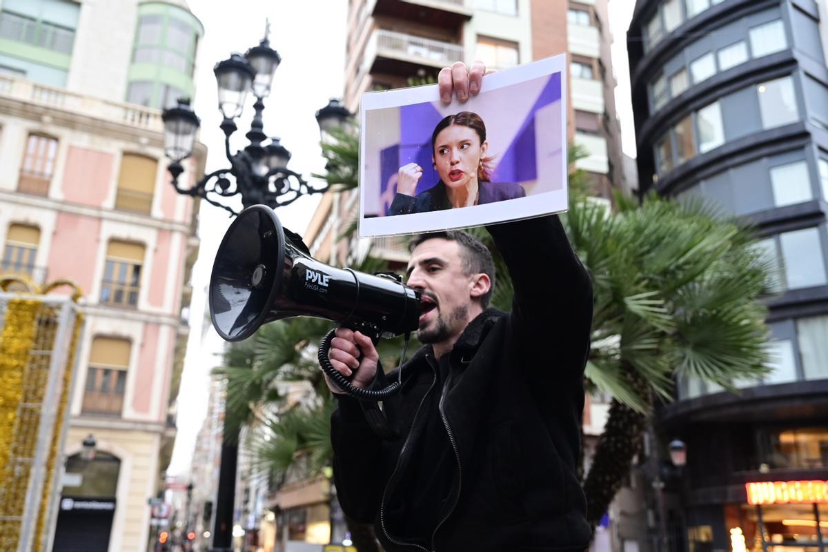 Concentración de venezolanos en Castellón