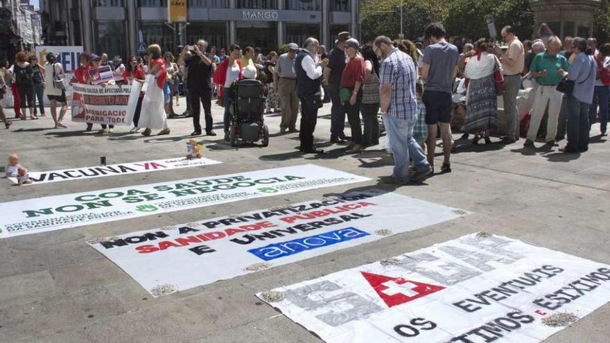 Manifestantes, ayer, en la concentración en el Obelisco.