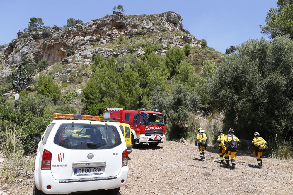 Incendio forestal den Cala Tuent