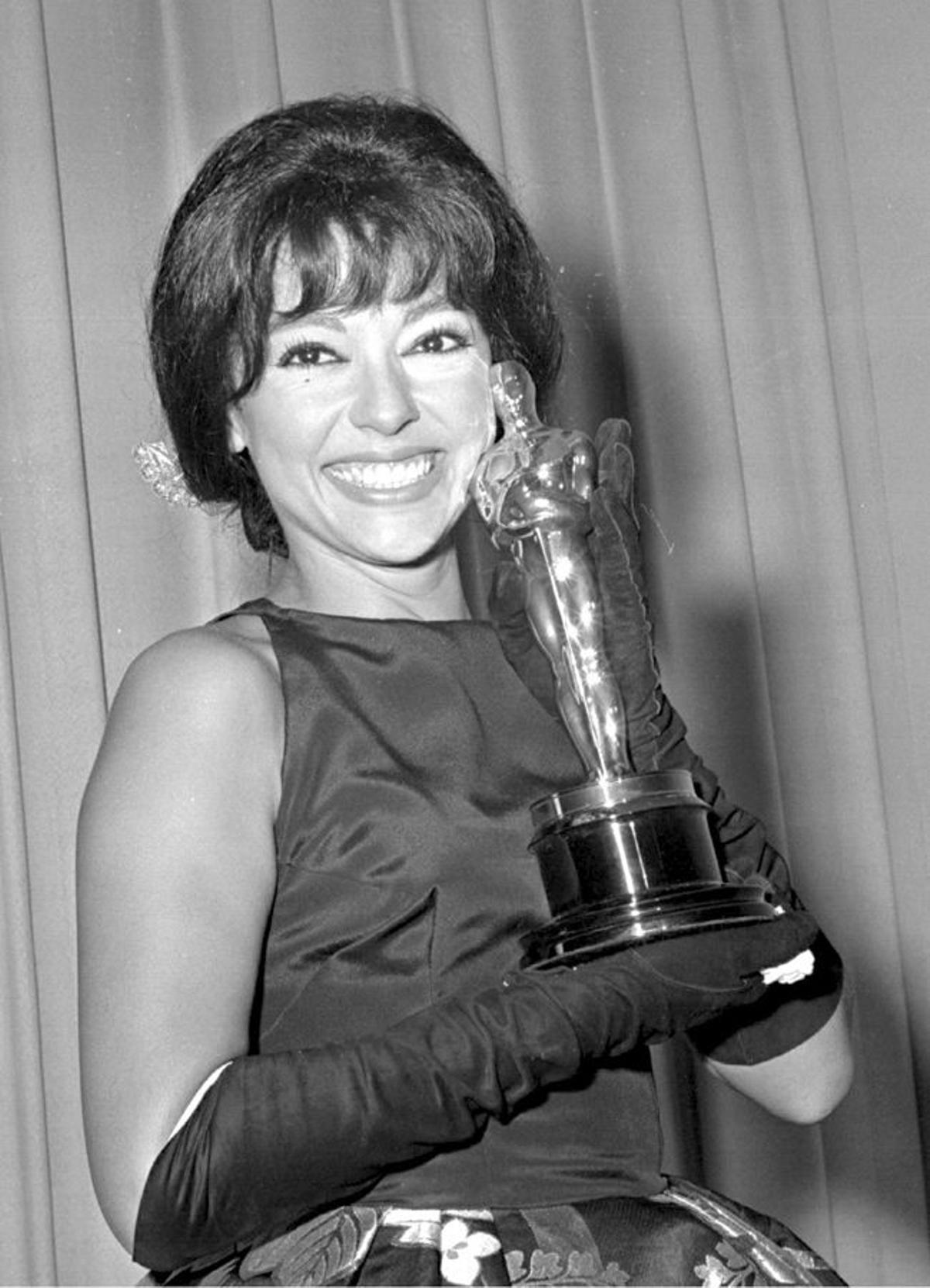 Rita Moreno en los Premios Oscar de 1962