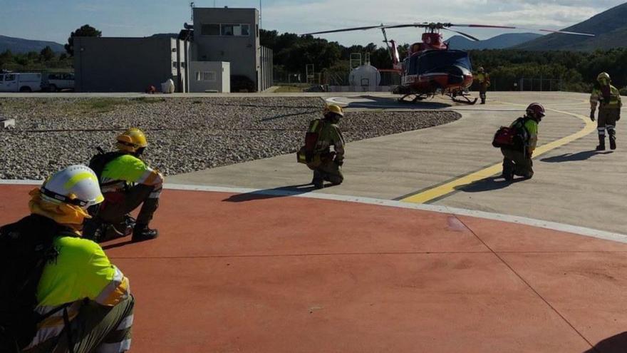 Desde ahora la base aérea de emergencias de Tírig estará operativa todo el año.  | MEDITERRÁNEO