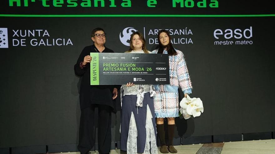 Ainhoa de Perna (22 años), premio Fusión Artesanía y Moda de Despunte: "Quería plasmar la unión familiar que tenía con mis abuelos en una narrativa textil"