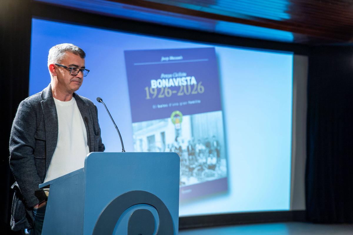 Totes les fotos de la presentació del llibre del centenari de la Penya Ciclista Bonavista