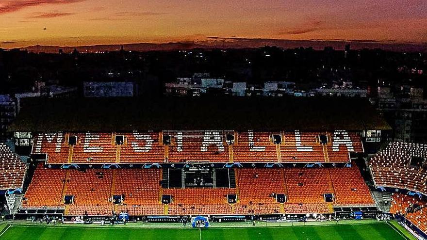 Anil Murthy cede el palco de Mestalla