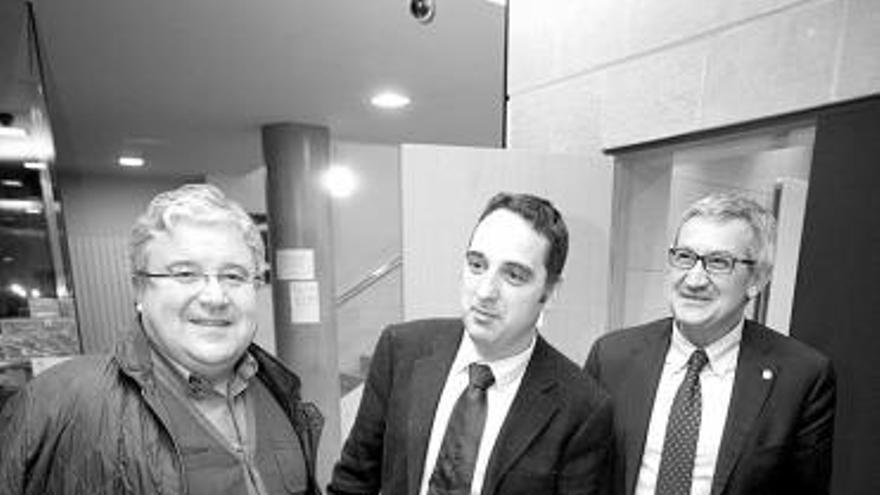 Román Antonio Álvarez, Juan Prieto y Santiago García, ayer.