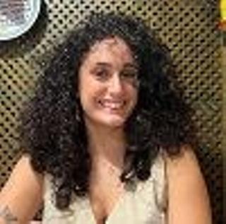 Isabel Cisneros