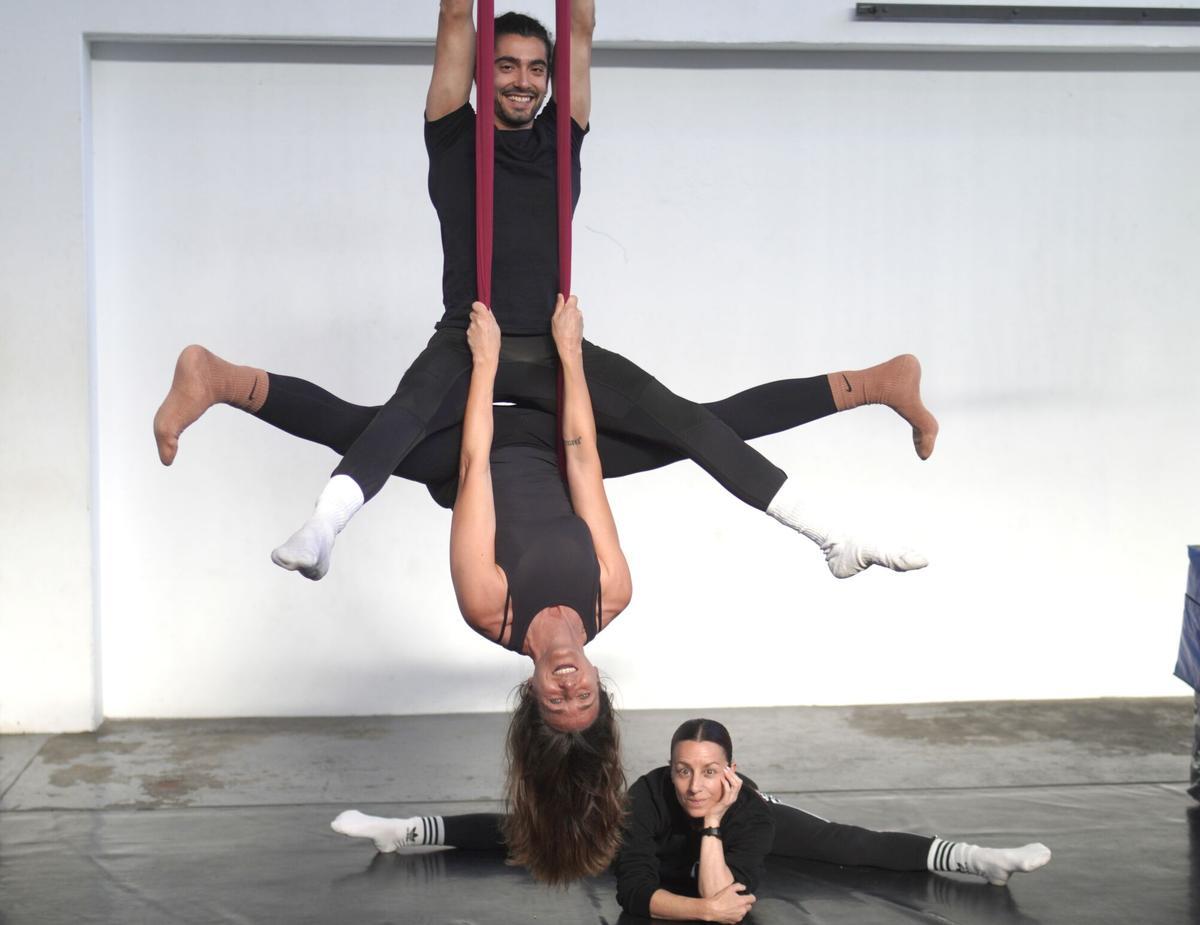 SUE MORENO ESCUELA DE ACROBATAS
