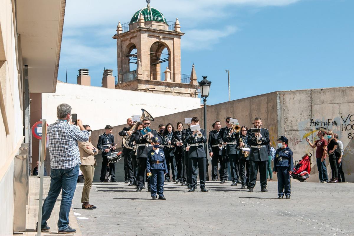 Desfile procesional de los alumnos del colegio Diocesano Oratorio Festivo de Orihuela