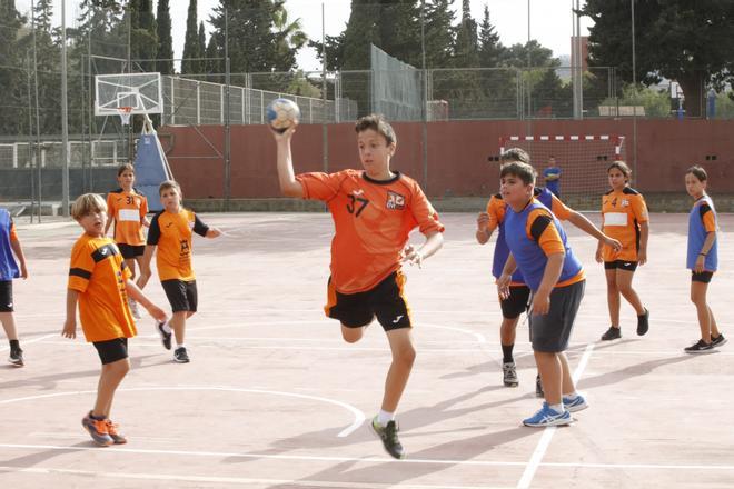 Diada de balonmano en sa Blanca Dona