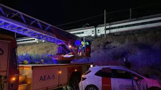 Vuelven a circular los trenes en Sevilla: centenares de pasajeros atrapados hasta la madrugada