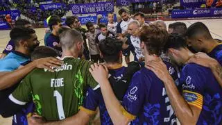 El Alzira FS dedica al cielo la última victoria de la pretemporada
