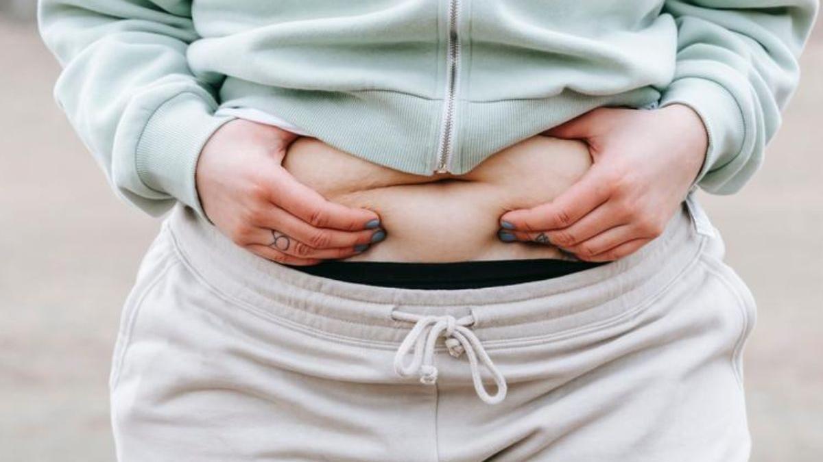 Adiós a la barriga esta es la vitamina que puede ayudar a eliminar grasa abdominal