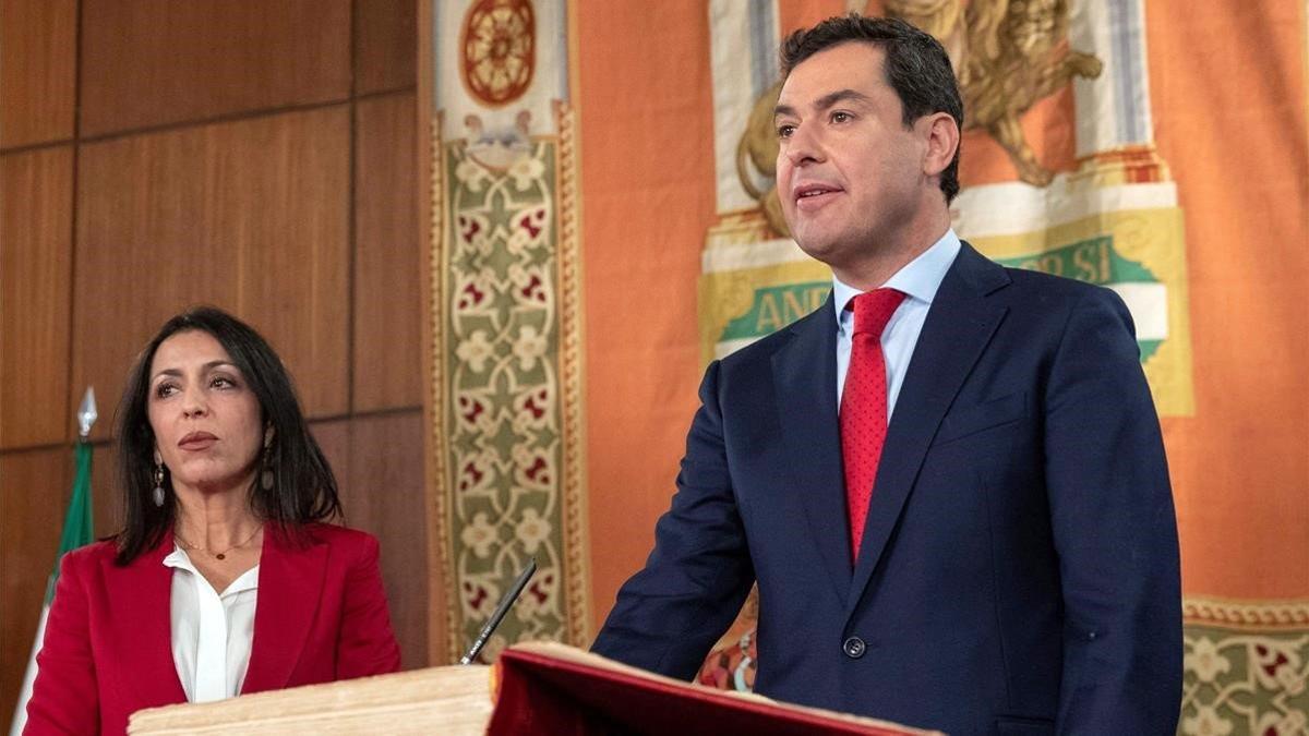 Juan Manuel Moreno, durante su jura del cargo como nuevo presidente de Andalucía.