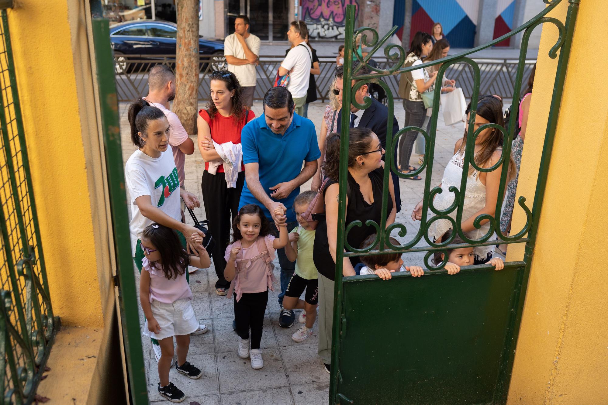 GALERÍA | Así han vivido lo más pequeños la vuelta al colegio en Zamora