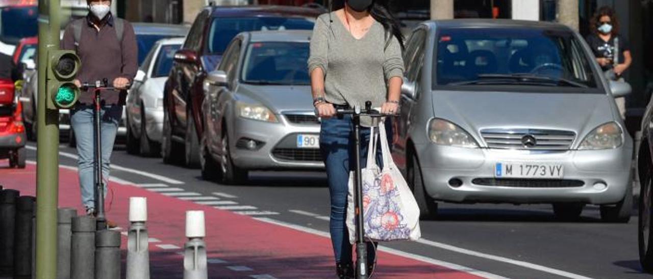 Según la encuesta, las bicis y patinetes se utilizan más para ir al trabajo que por motivos de ocio. | | JOSÉ CARLOS GUERRA