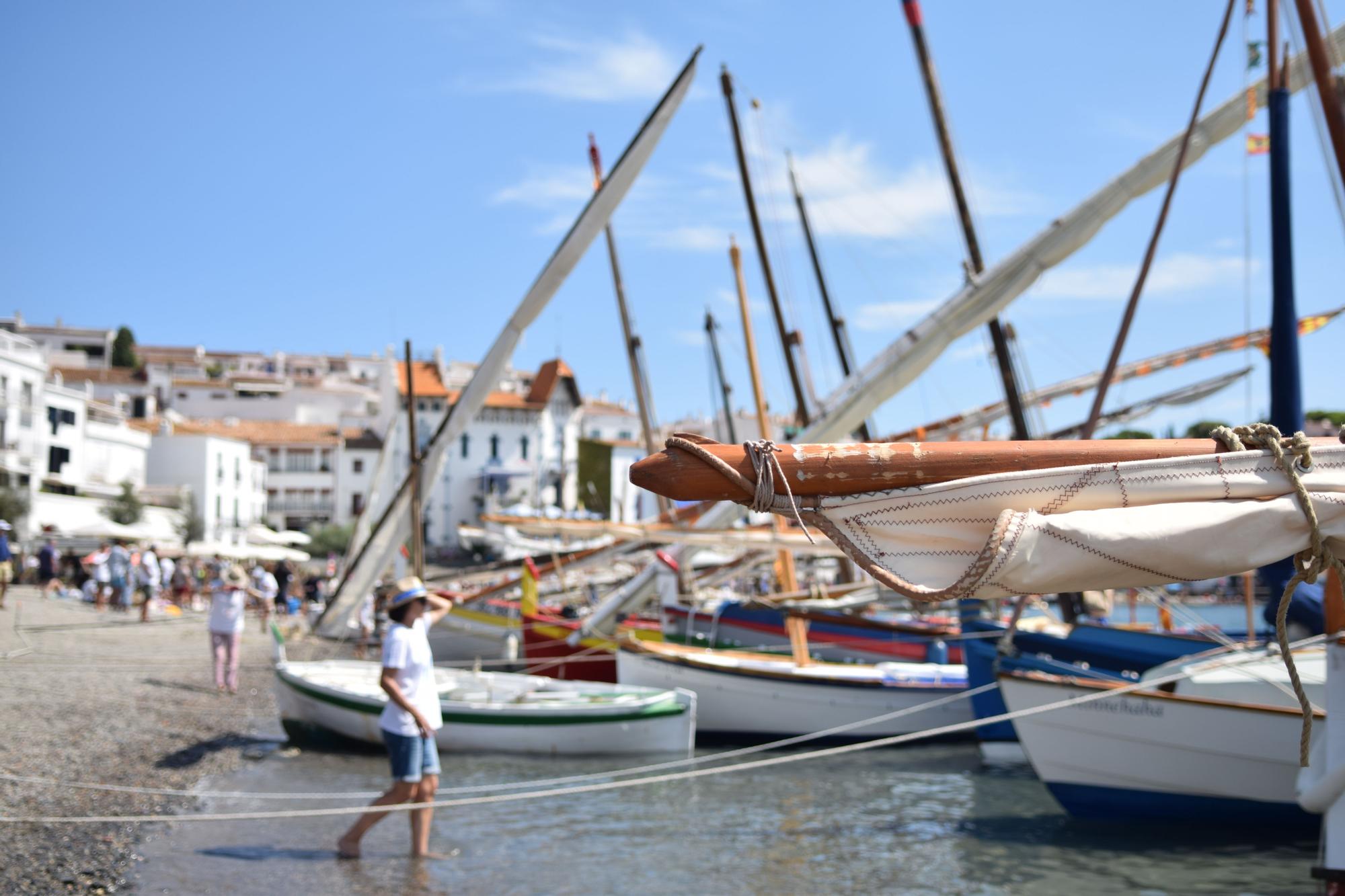 Barques a la platja