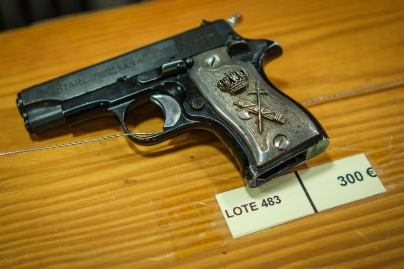 Exposición 527 armas que la Guardia Civil subastará