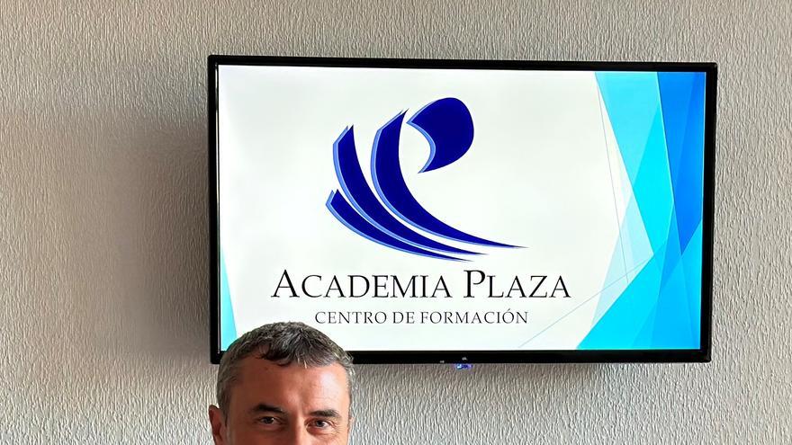 Academia Plaza, empresa familiar desde 1976
