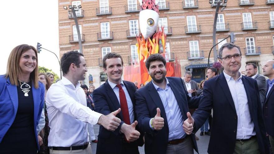 Pablo Casado visita las barracas de Murcia