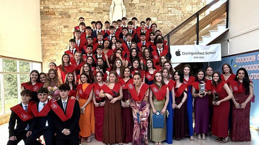 Acto de graduación de segundo de Bachillerato del Cristo Rey | LOC