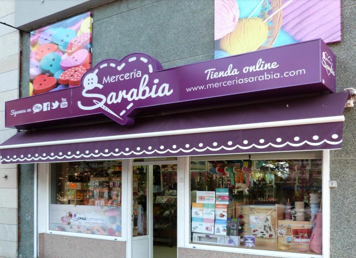 Entrada de la tienda, que cerró el pasado viernes.