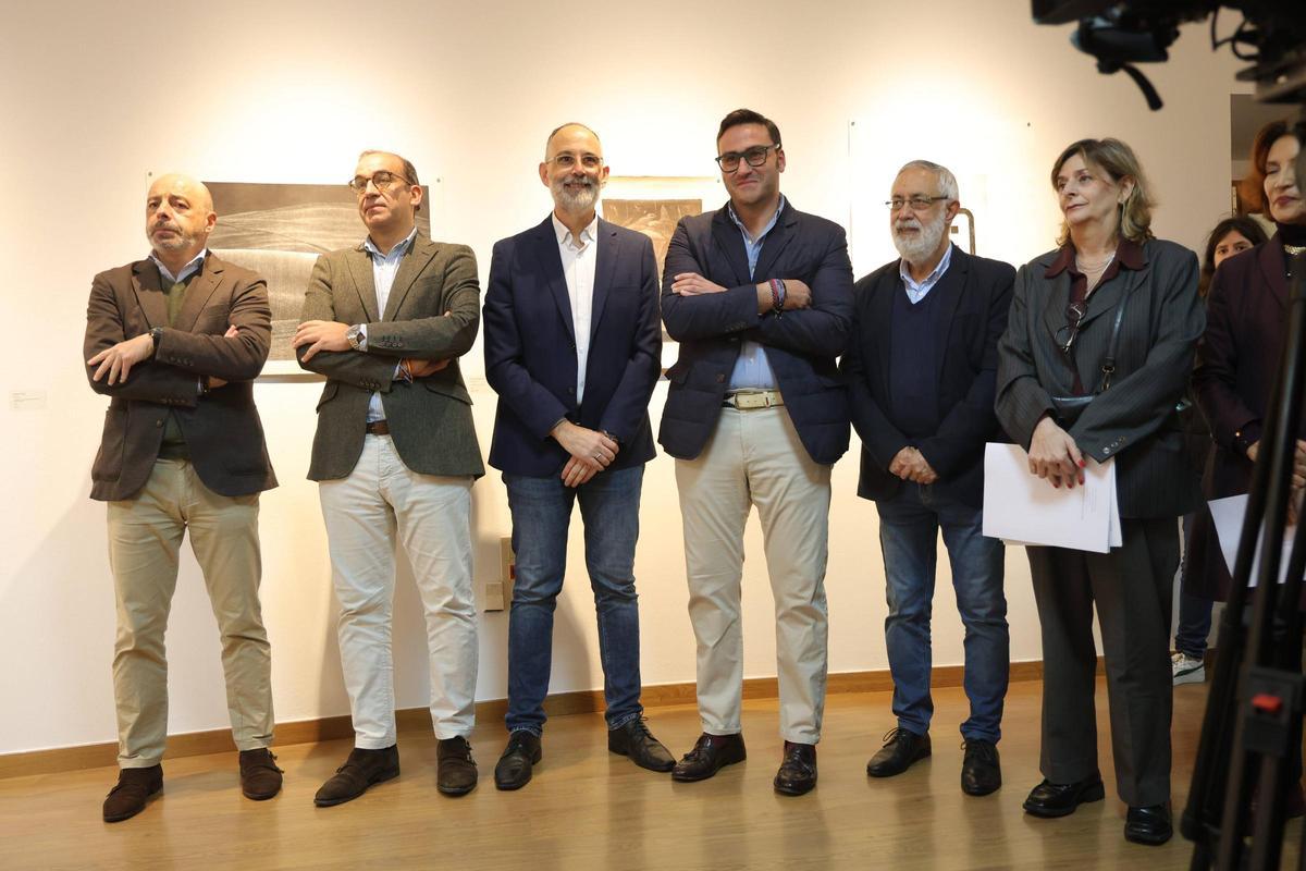 Concejales presentes y el alcalde.