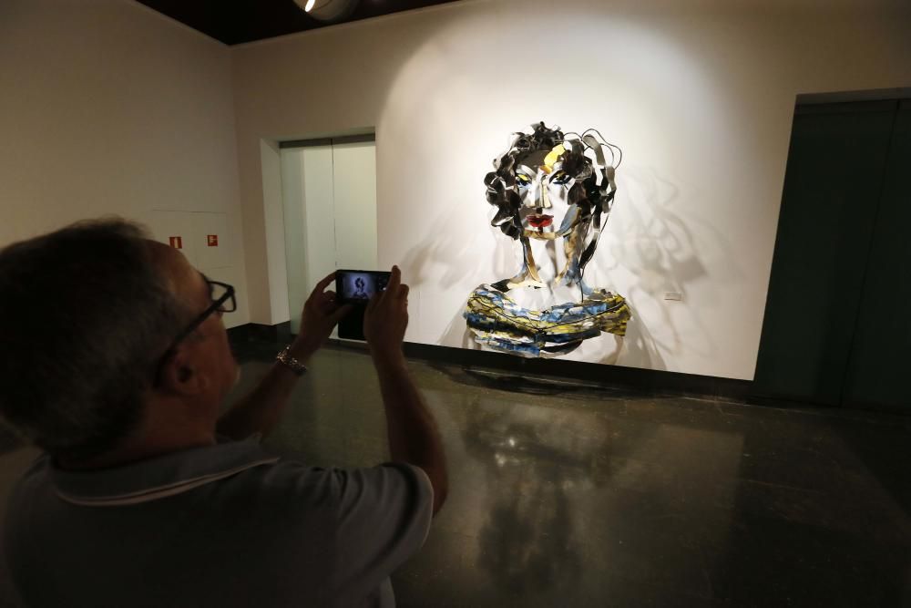 La "explosión de color" del artista Willy Ramos llega a Alicante