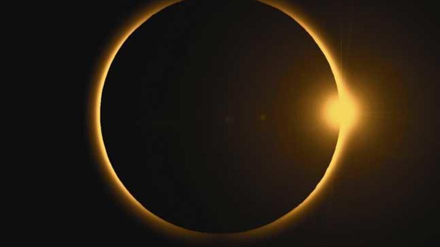 Imagen de un eclipse solar anular.