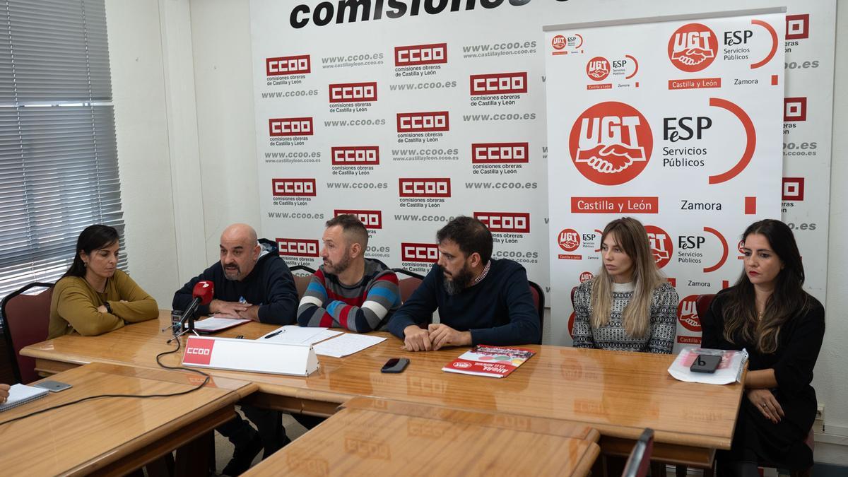 Sindicalistas durante los problemas de negociación del convenio de comercio de Zamora