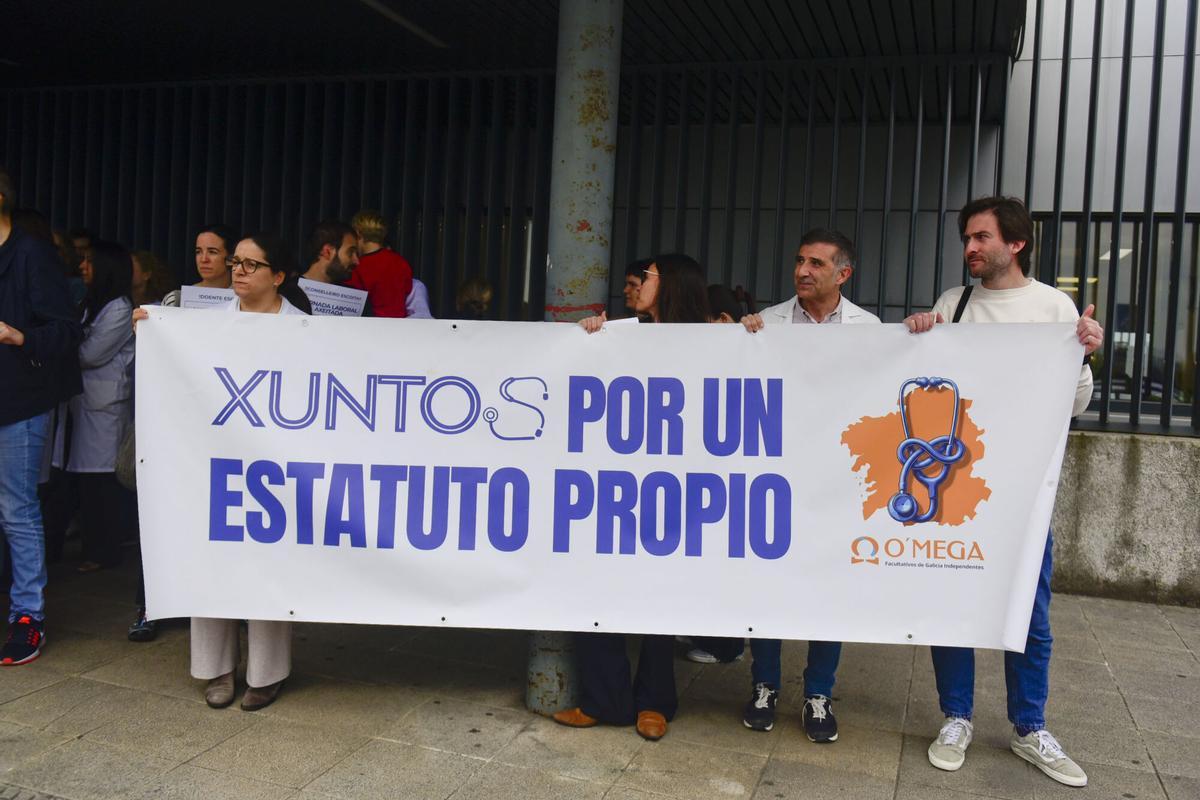 Médicos en huelga en el Complexo Hospitalario de A Coruña.