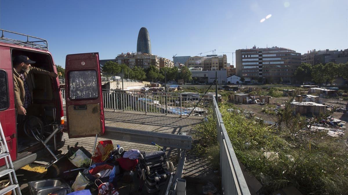 ealos43324353 barcelona 14 05 2018 barracas y chabolas en la confluencia d180514163730