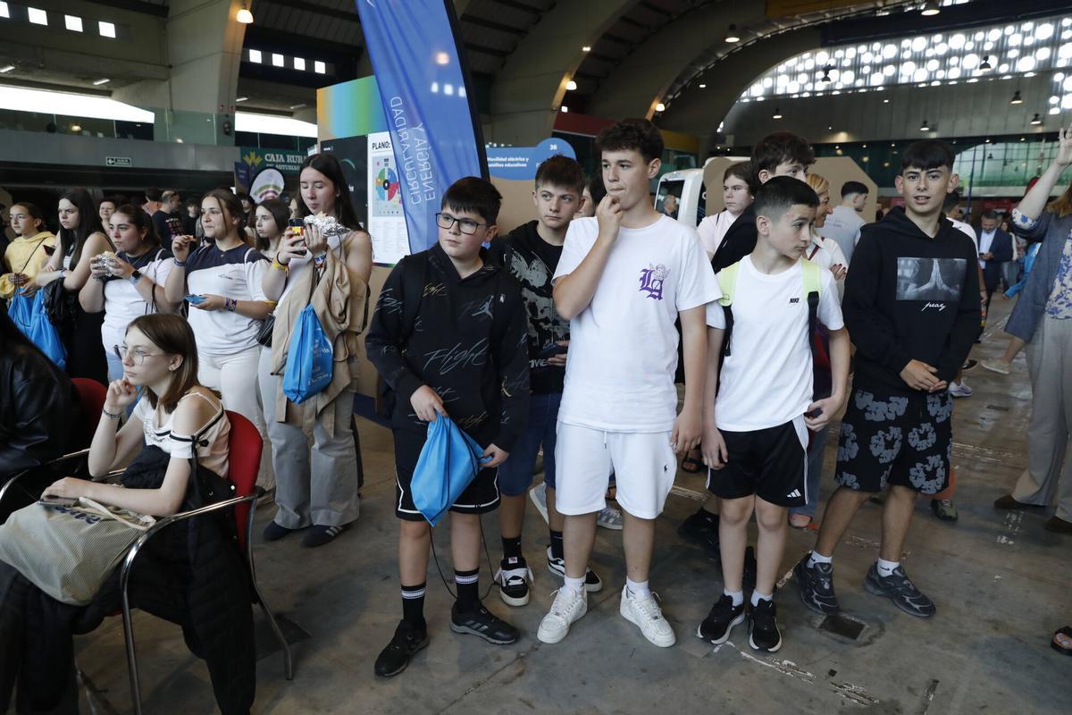 En imágenes: La IV feria de la ciencia y la innovación en Asturias, en Avilés