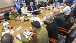 Netanyahu rechaza oferta de tregua en Gaza, en un primer viernes de Ramadán sin incidentes
