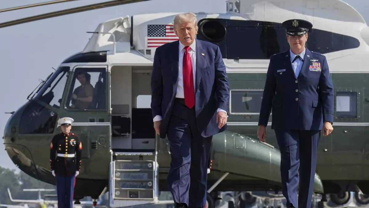 Von der Leyen y Trump se reunirán el domingo en Escocia para abordar los aranceles