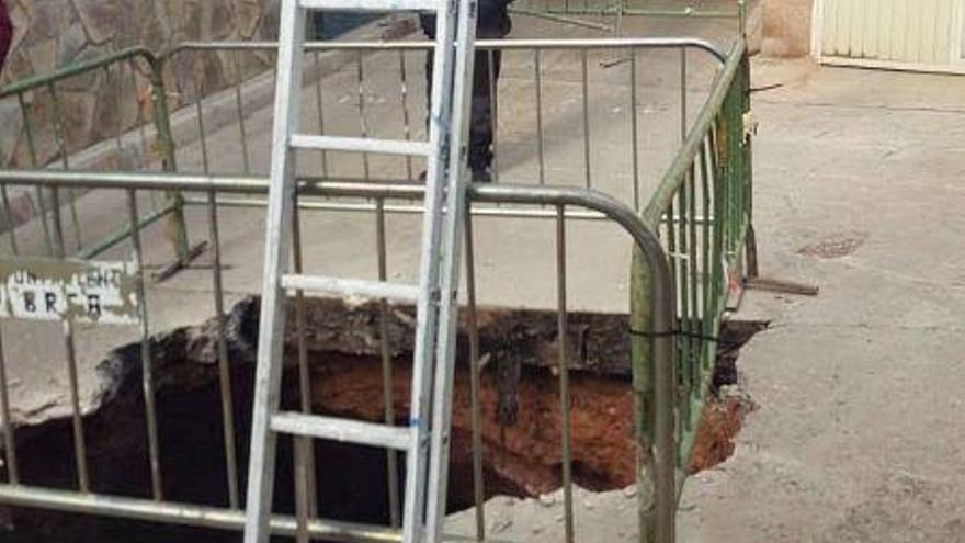 Brea ciega una bodega abandonada que afectaba al alcantarillado