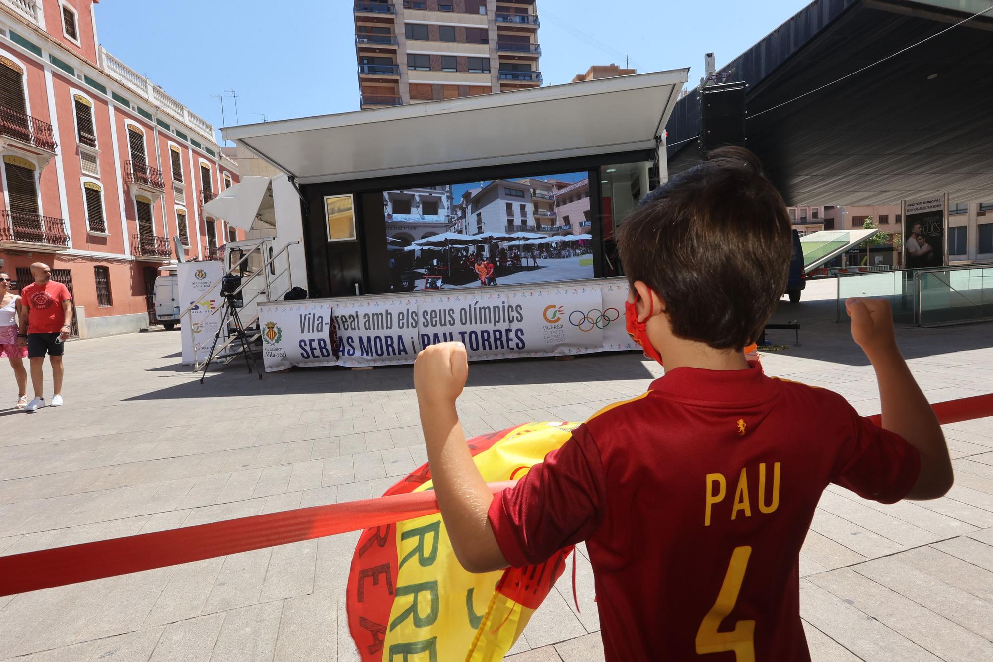 Así animó Vila-real a sus olímpicos: Sebastián Mora y Pau Torres