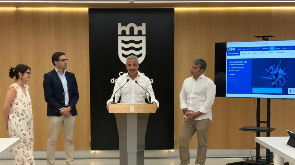 De izquierda a derecha, Anabel Gulías, Carlos Jiménez, Roberto García y Javier Campos