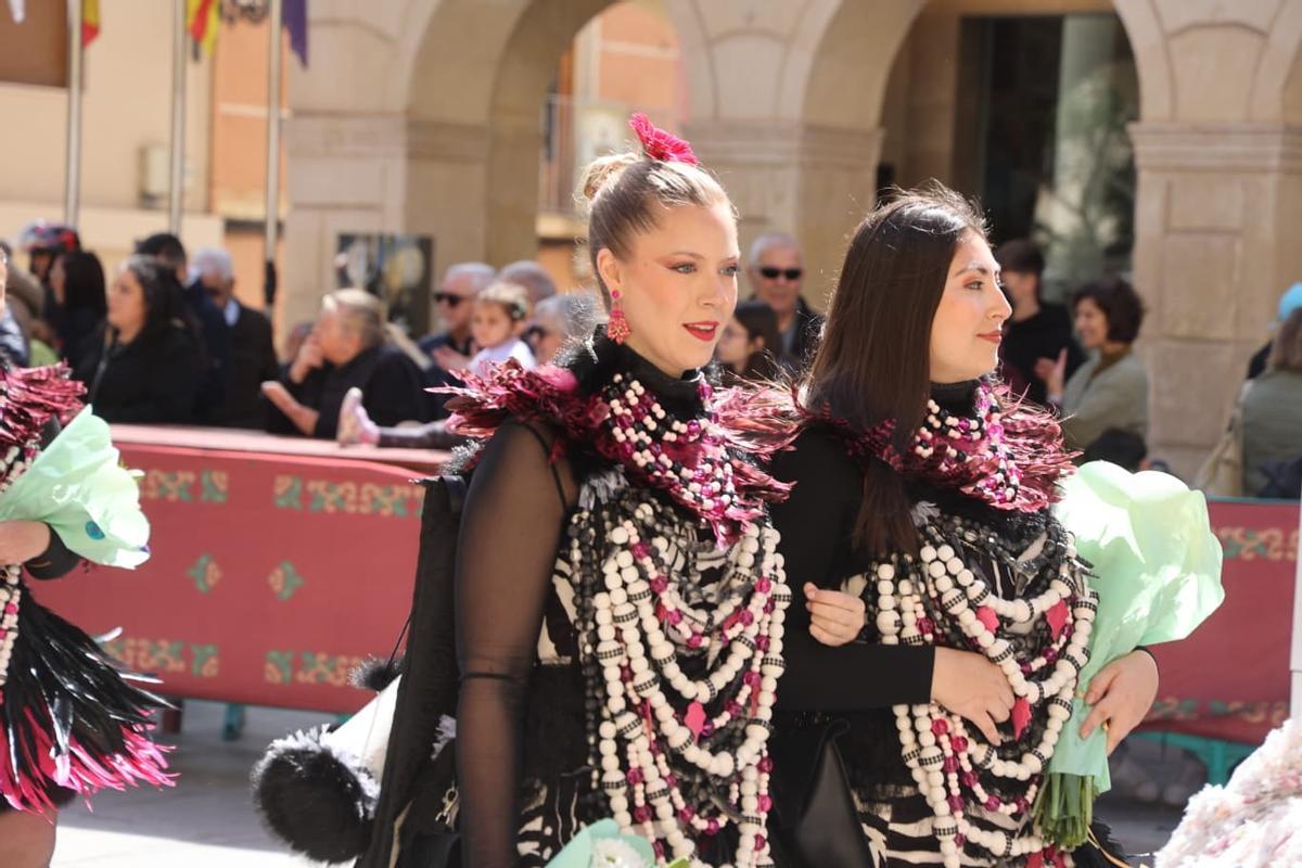 Así ha sido la ofrenda floral al patrón del municipio en San Vicente del Raspeig