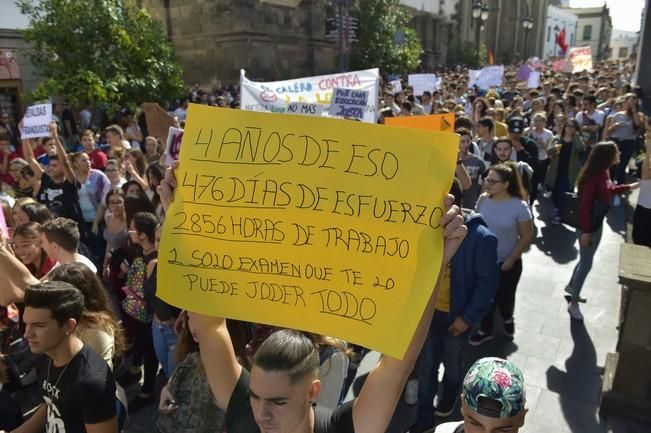 Manifestación de estudiantes contra la LOMCE