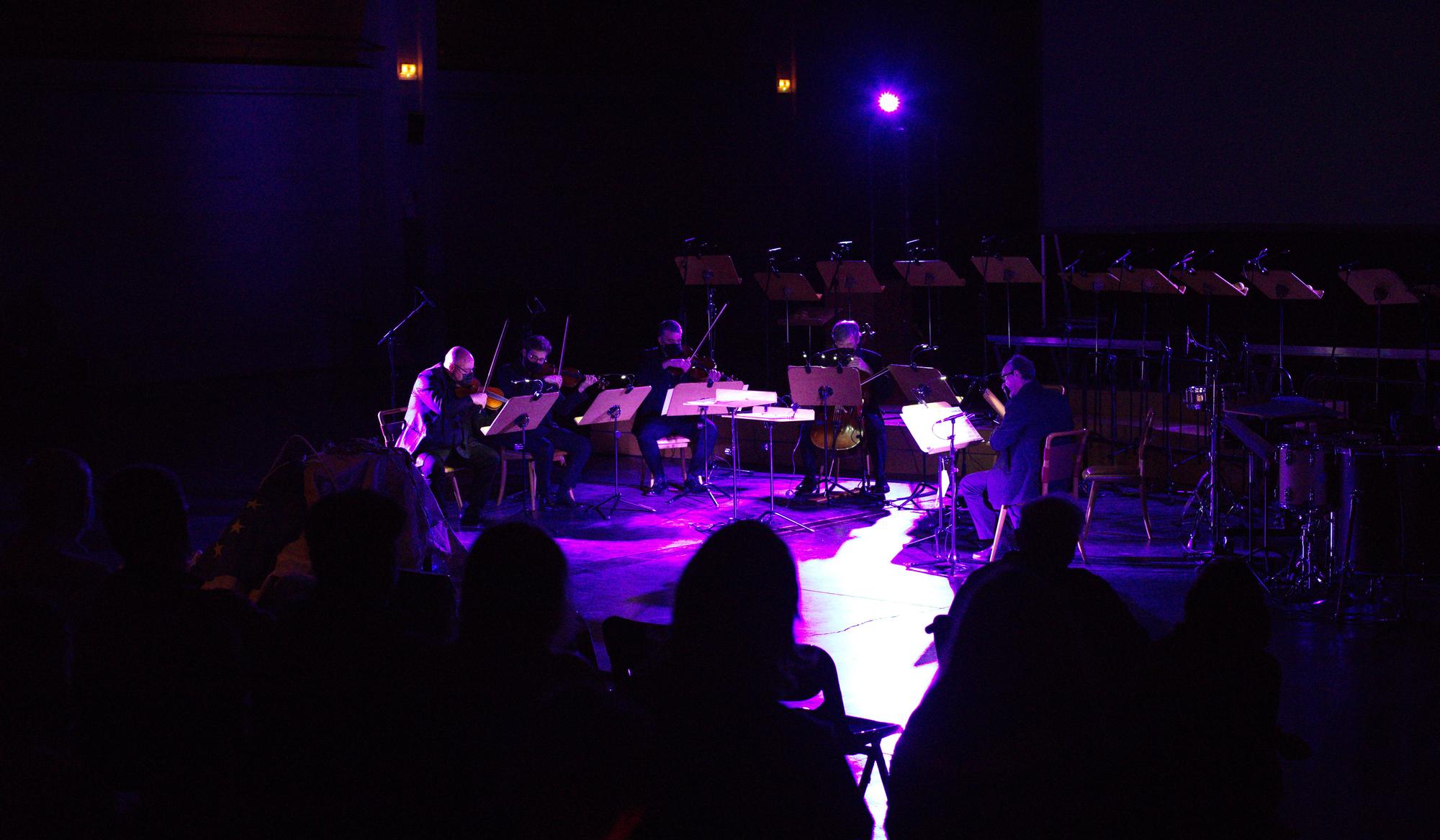 Concierto 'Tragedia' del Grupo Enigma en la sala Multiusos del Auditorio de Zaragoza