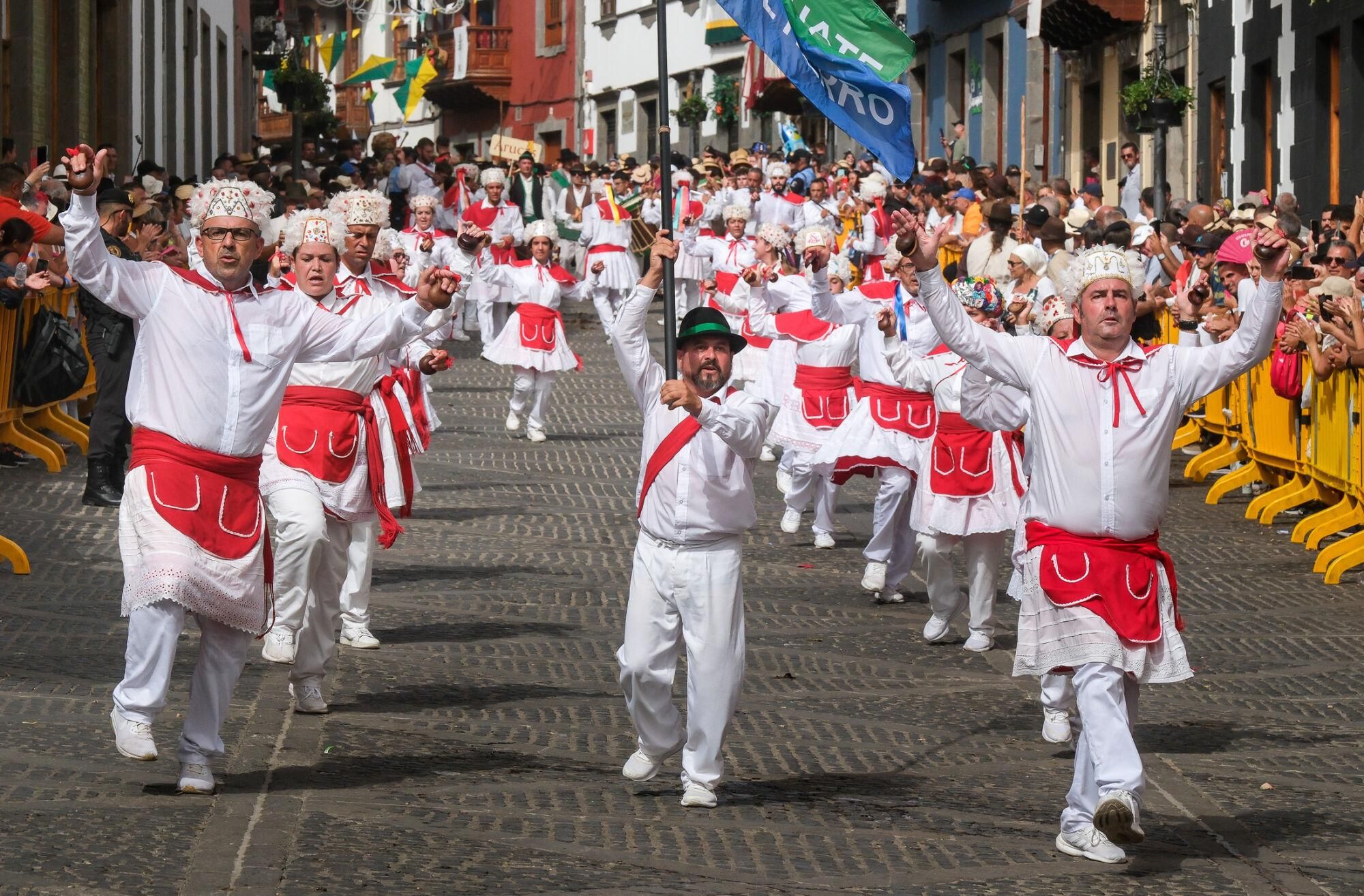 Representantes de El Hierro en la romería del Pino.