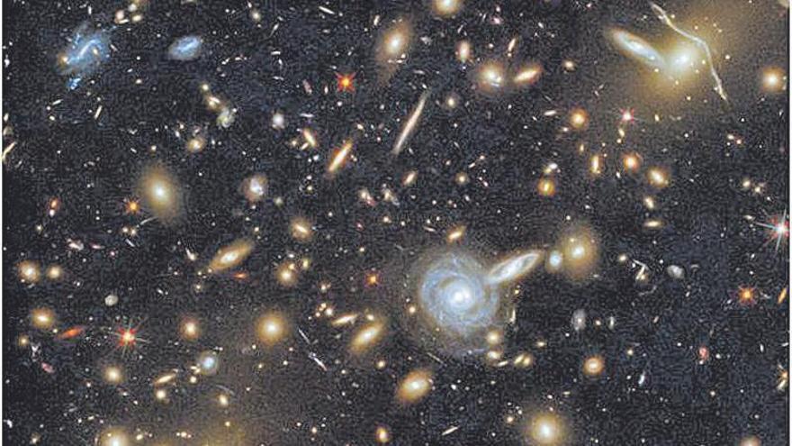 Imagen de galaxias de telescopio Hubble.
