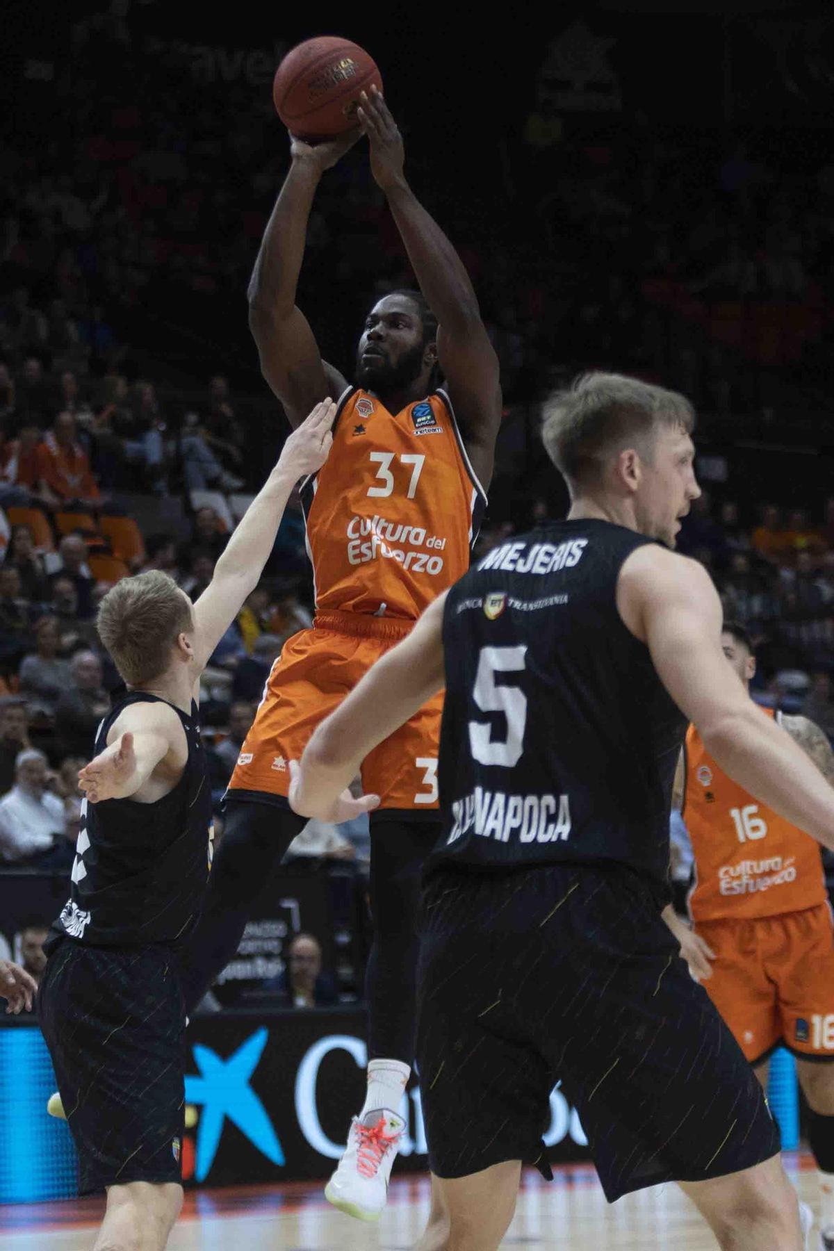 Partido Valencia Basket- Cluj Napoca