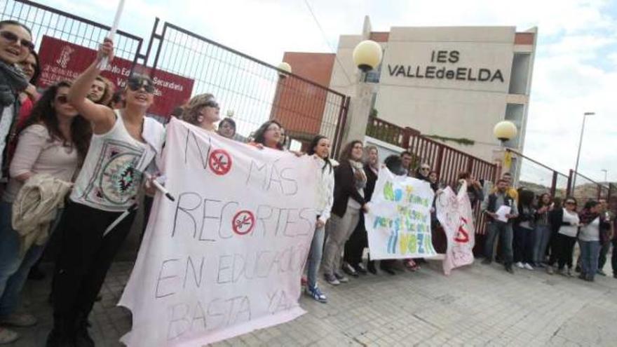 Alumnos del ciclo de integración social protestan tras dos semanas sin profesor
