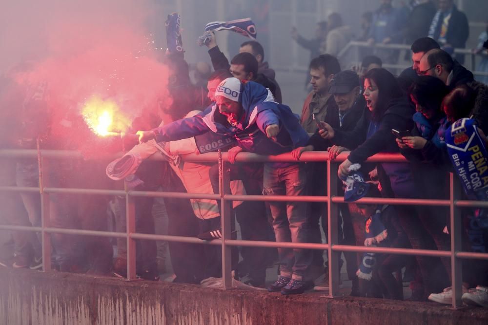 La afición de Oviedo recibe al equipo